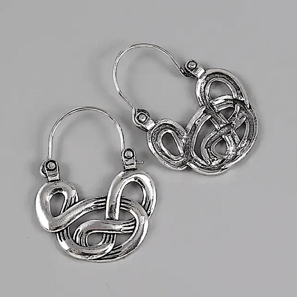 Silver Boho Geometric Irregular Dangle Earrings - Picture 5 of 6